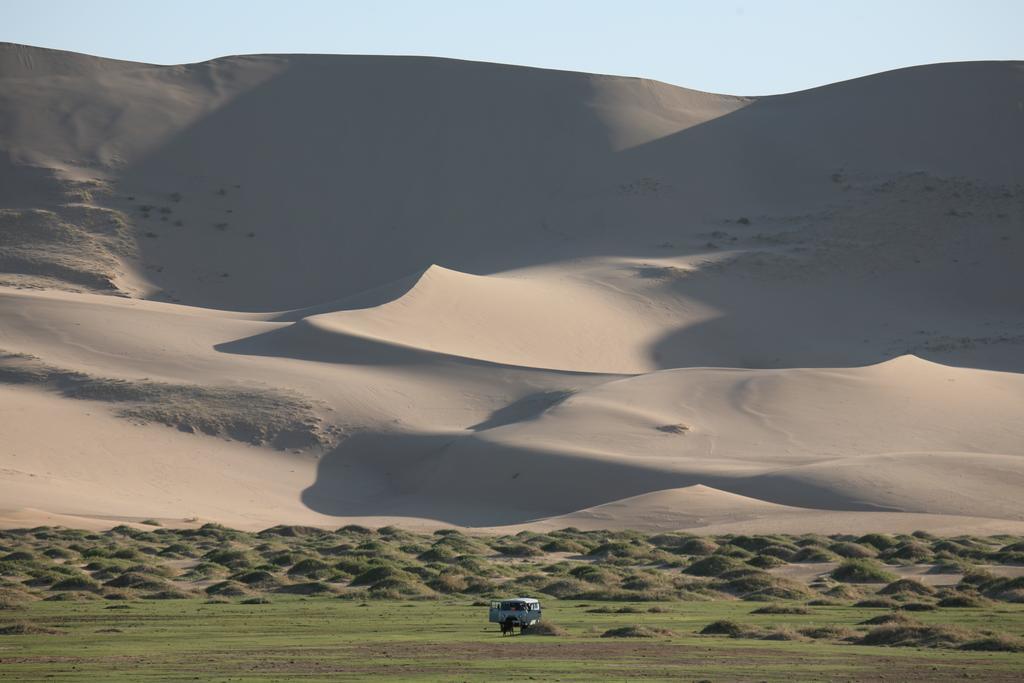 Golden Gobi Hostel & Tours Ulan Batur Dış mekan fotoğraf